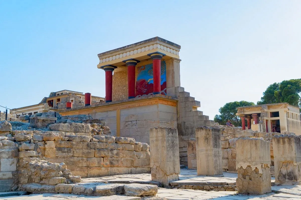 Knossos Palace Tour Pegasus Travel Chania VIP Transfers and Tours