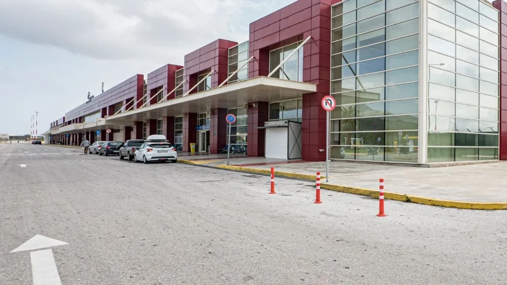 crete airport transfer Pegasus Travel Chania VIP Transfers and Tours